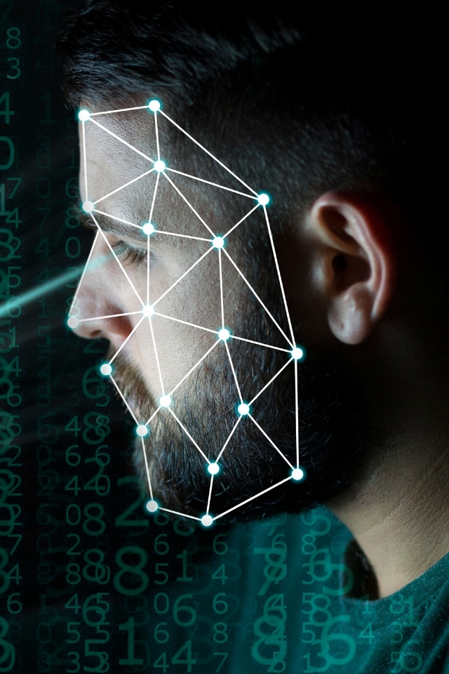 CONTROL DE ACCESO POR RECONOCIMIENTO FACIAL